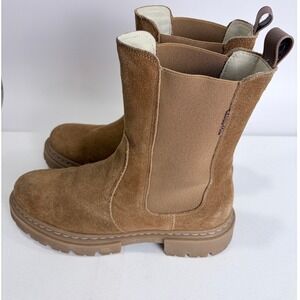 Bullboxer Nadia Suede Chelsea Boots Lug‎ Sole Leather Women's 8